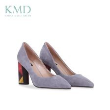 kmd是什么牌子的鞋(追逐原始的脚步--VibramKMDEVO五指鞋体验)
