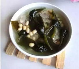 海带黄豆排骨汤的做法
