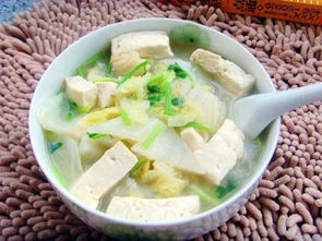 白菜豆腐汤的做法(原汁原味白菜豆腐汤乡愁味蕾记忆)
